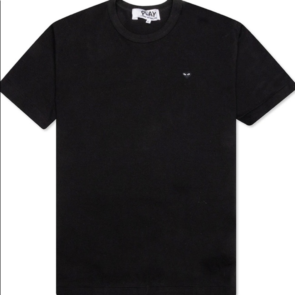 ✅SOLD✅Comme Des Garcons Black Heart Tee x Play